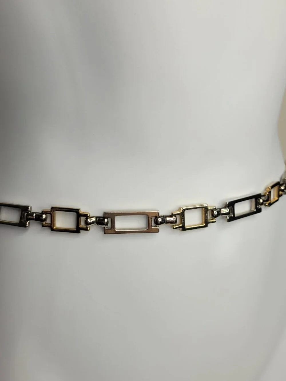 N/A belt gold
